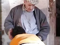 Papy voyeur scannán x