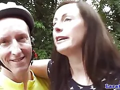 Euro béarla milf i stocaí fuck anal